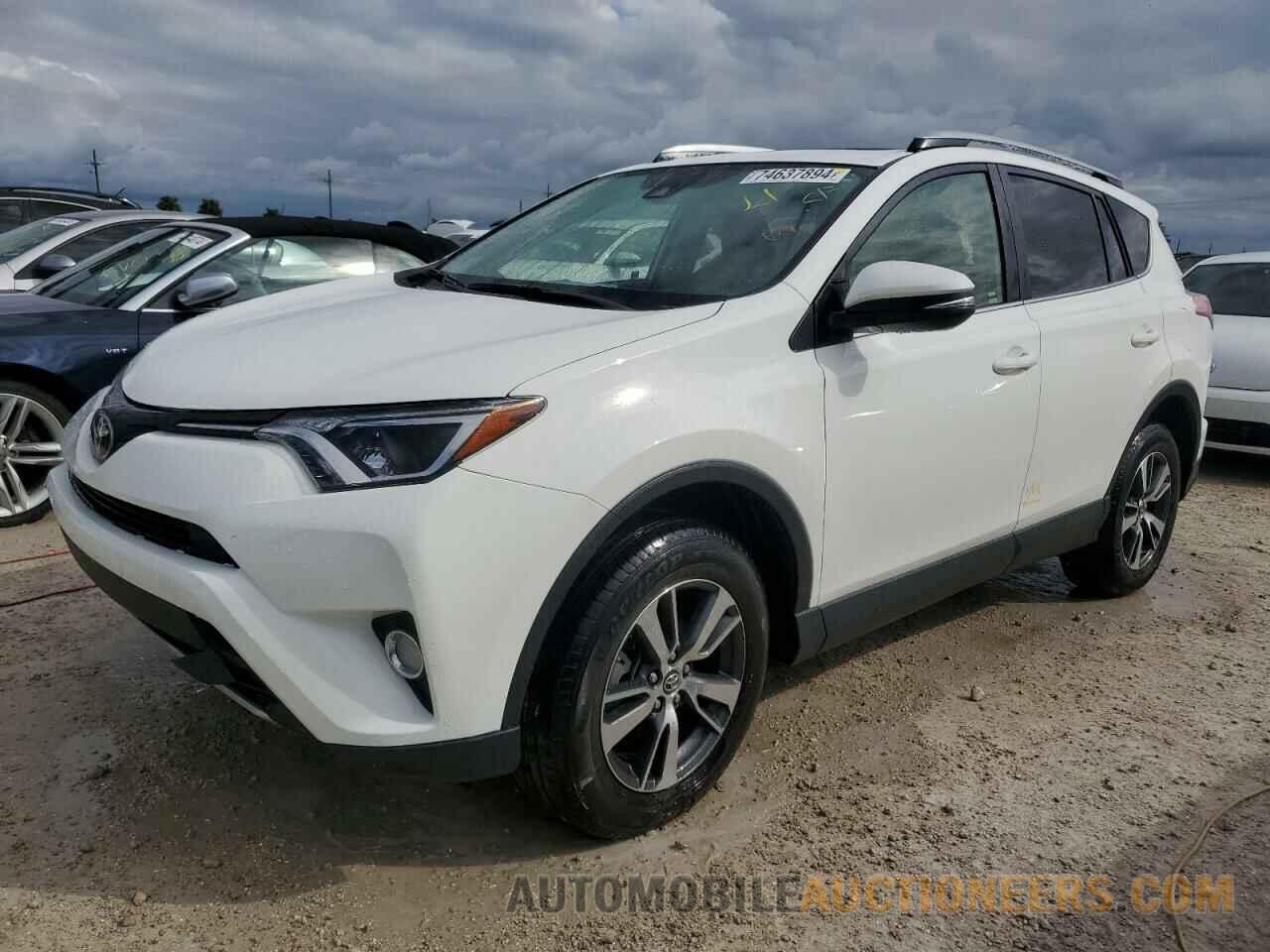 JTMWFREV9JJ165252 TOYOTA RAV4 2018