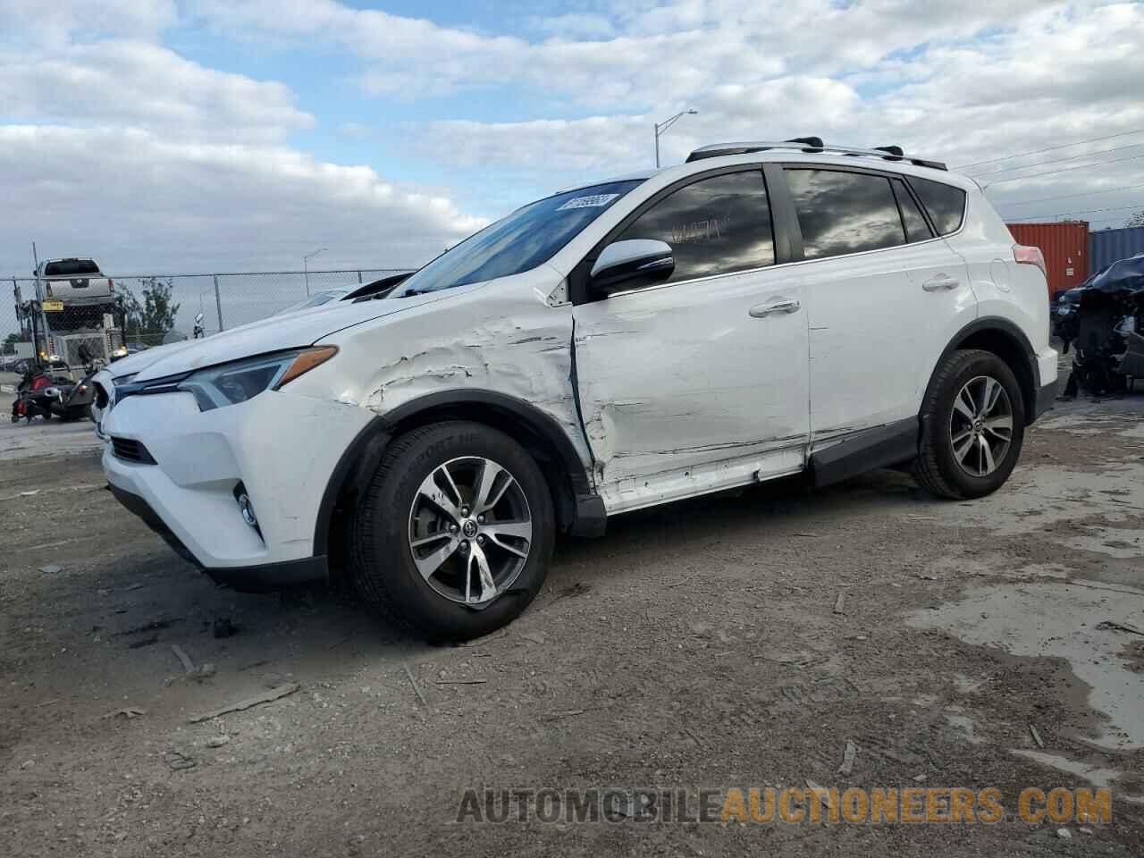 JTMWFREVXGJ078663 TOYOTA RAV4 2016