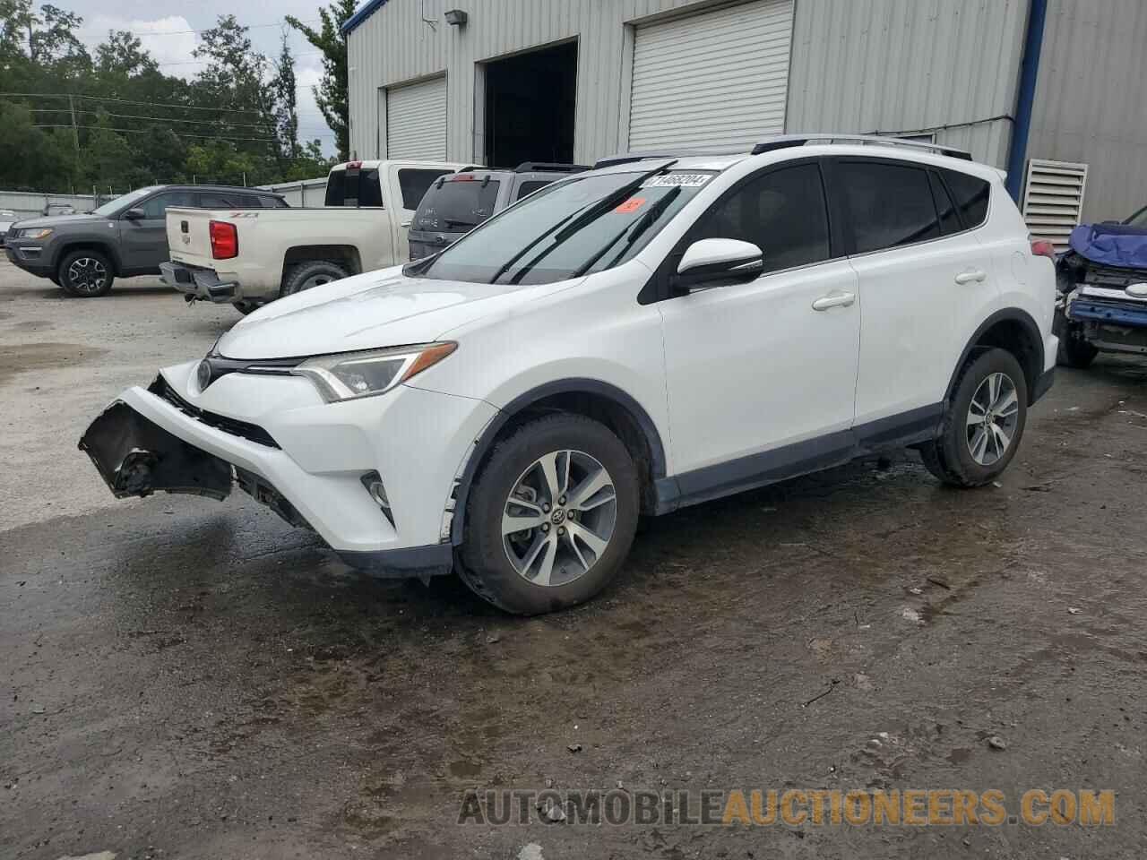 JTMWFREVXHD092983 TOYOTA RAV4 2017