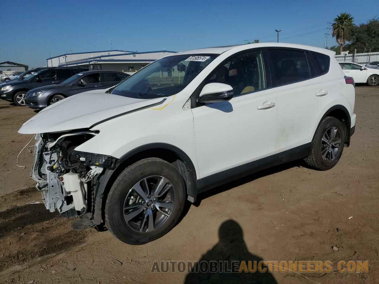 JTMWFREVXHJ143576 TOYOTA RAV4 2017