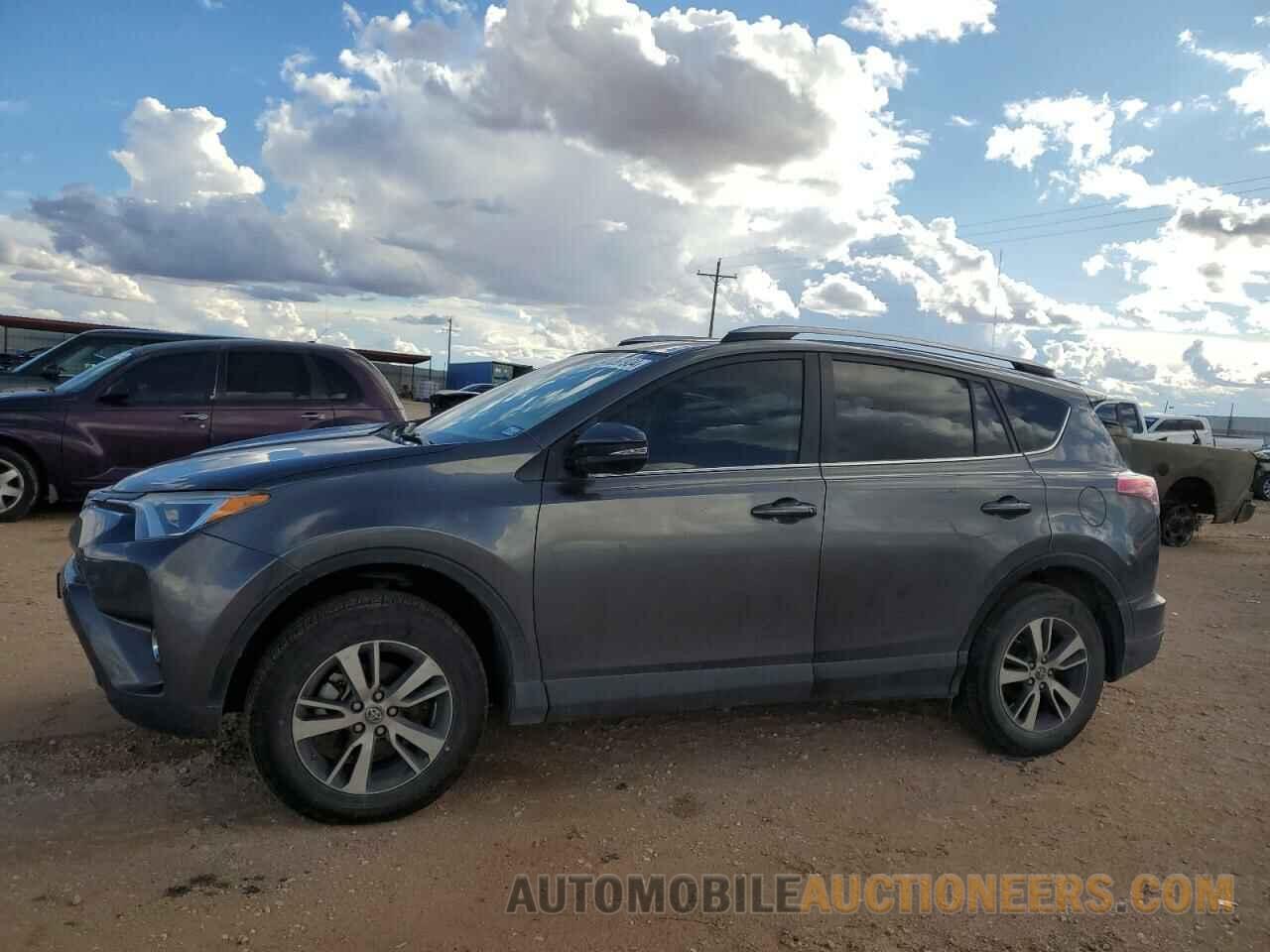 JTMWFREVXHJ702415 TOYOTA RAV4 2017