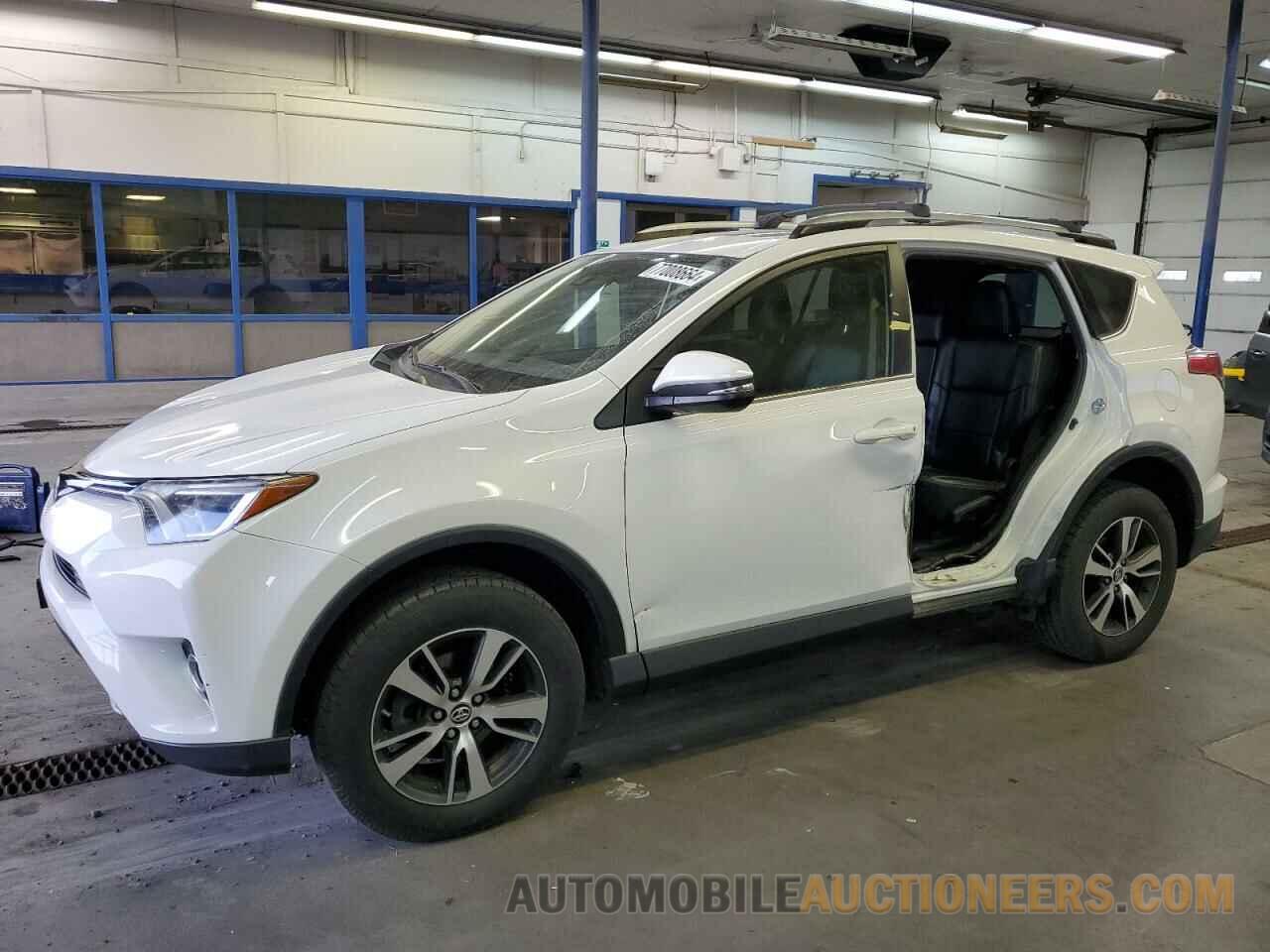 JTMWFREVXHJ713351 TOYOTA RAV4 2017