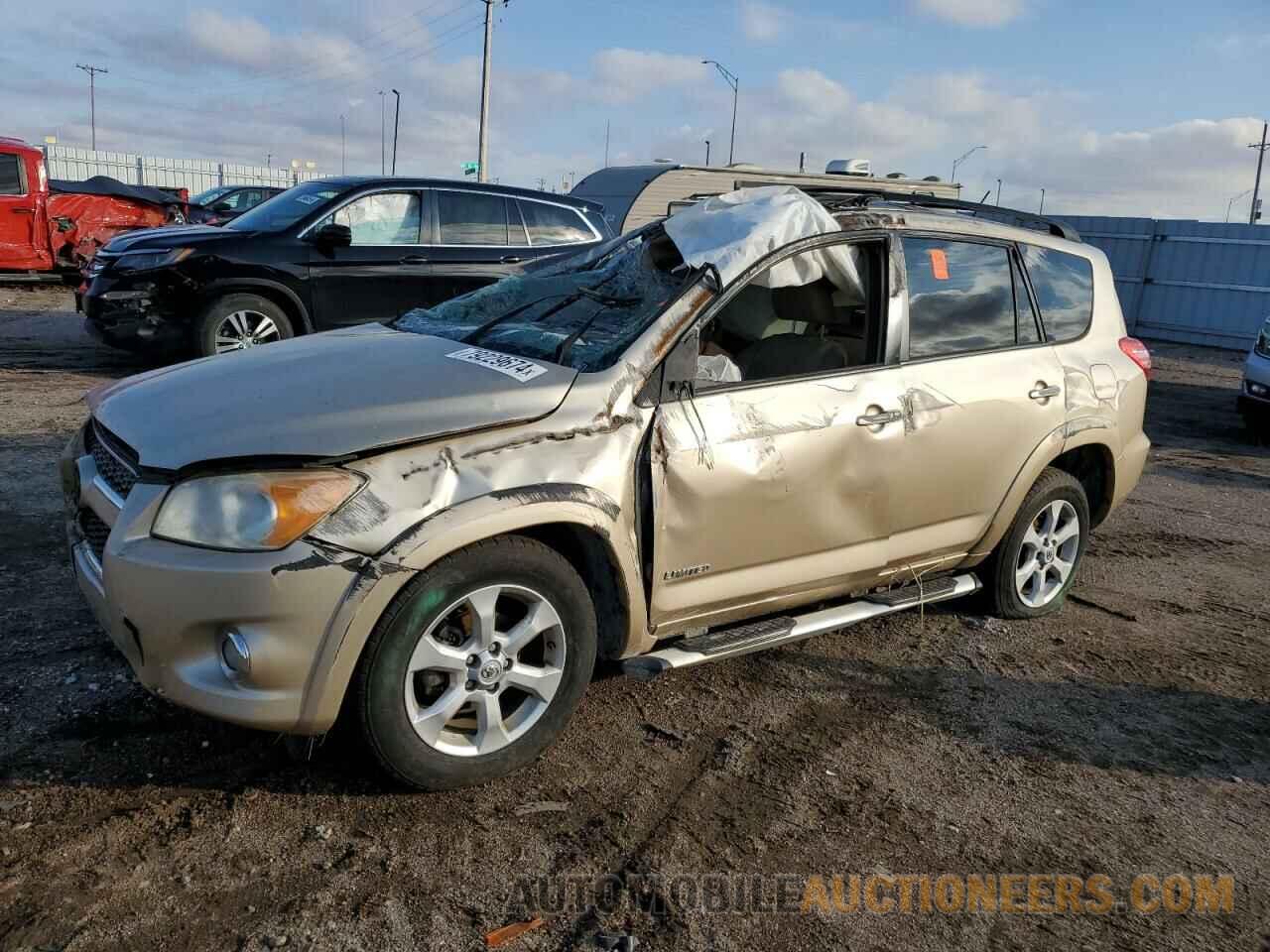 JTMYF4DV7CD032830 TOYOTA RAV4 2012