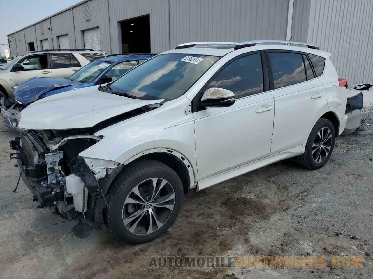 JTMYFREV1FD078556 TOYOTA RAV4 2015