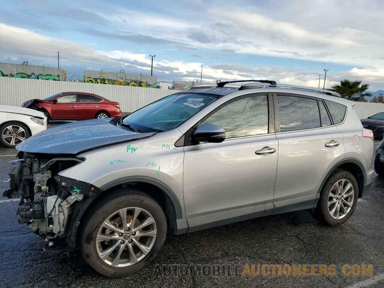 JTMYFREV4JD114779 TOYOTA RAV4 2018