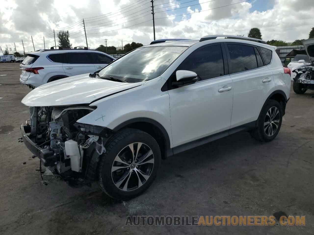 JTMYFREV7FD052043 TOYOTA RAV4 2015