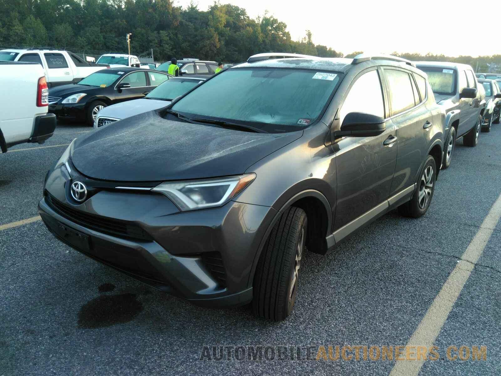 JTMZFREV0GD081745 Toyota RAV4 2016