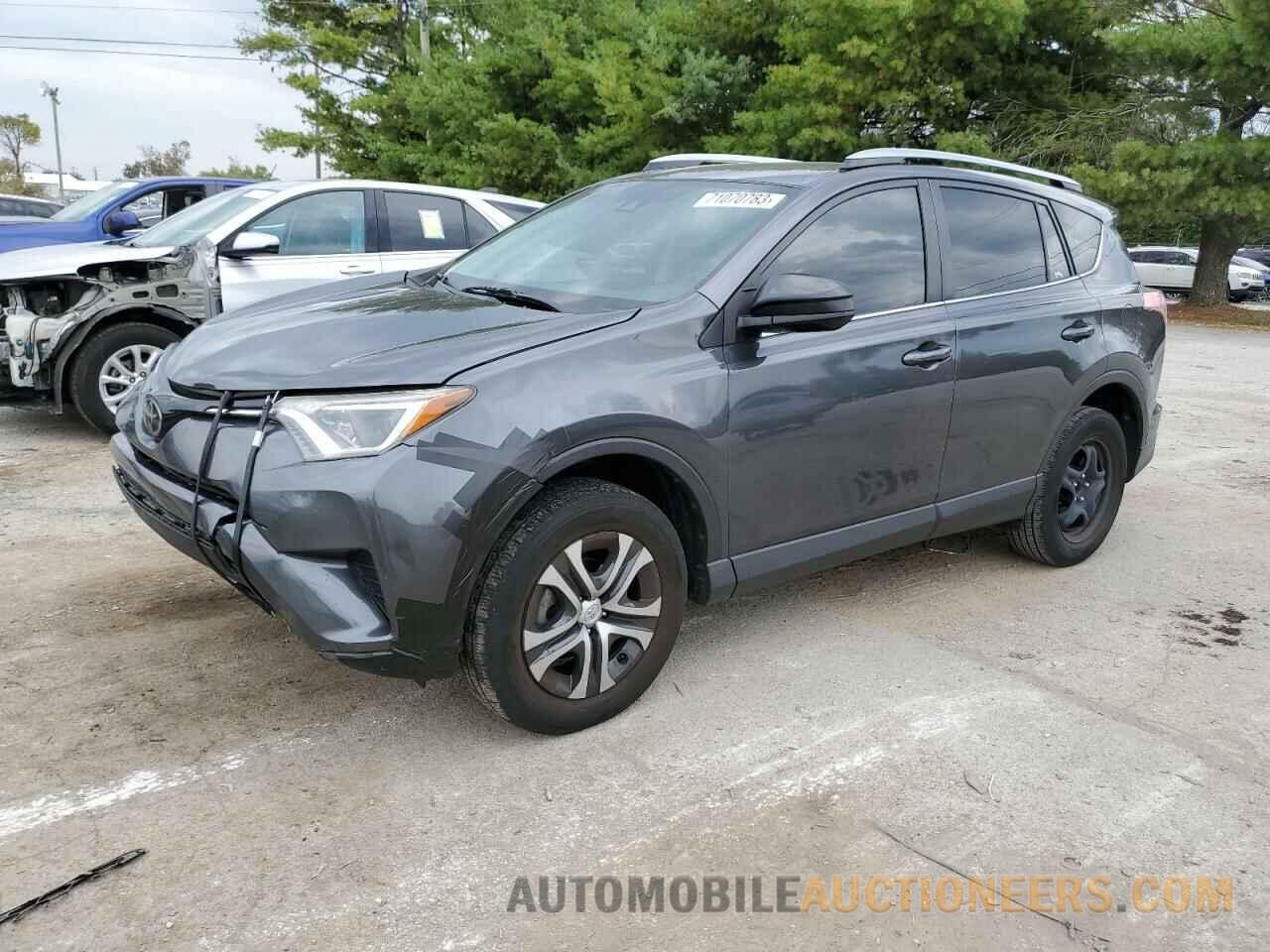 JTMZFREV0HJ107585 TOYOTA RAV4 2017