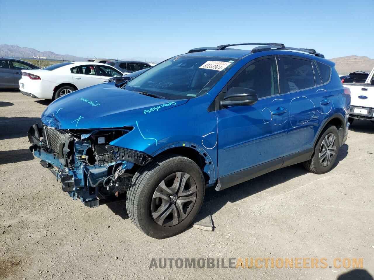 JTMZFREV0HJ137816 TOYOTA RAV4 2017