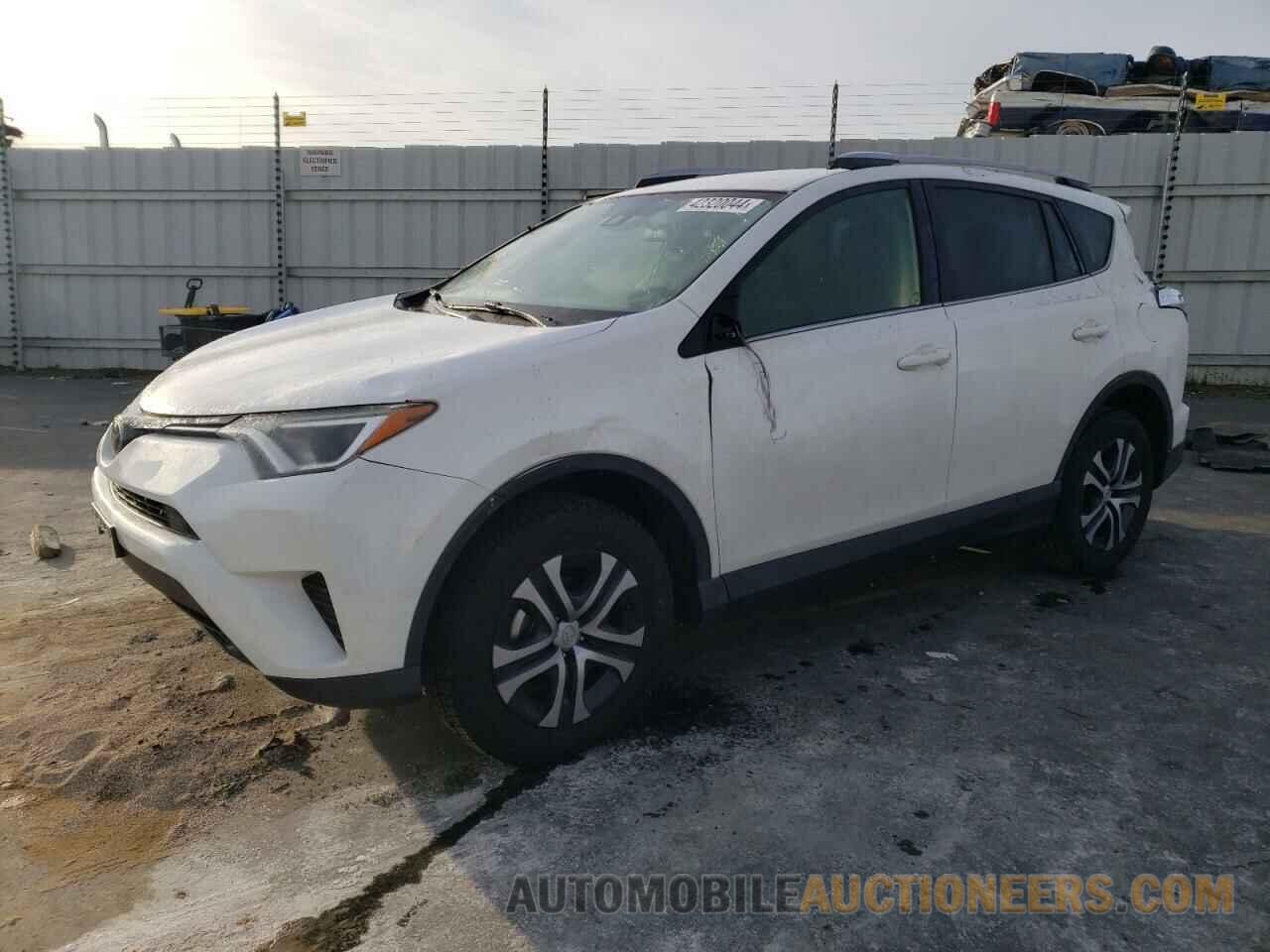 JTMZFREV0HJ710035 TOYOTA RAV4 2017