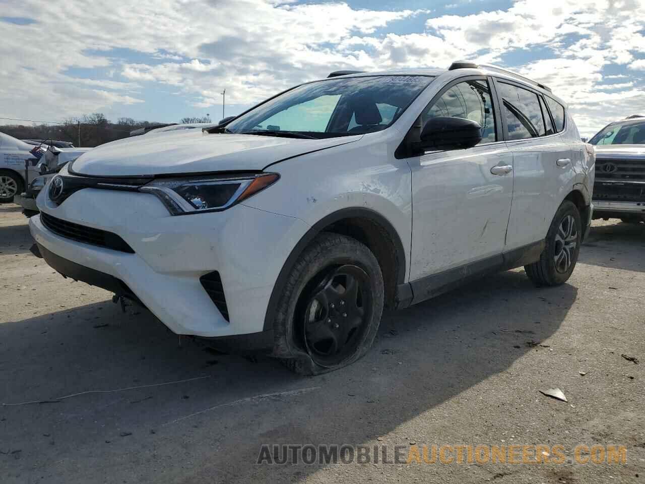 JTMZFREV1HJ110852 TOYOTA RAV4 2017