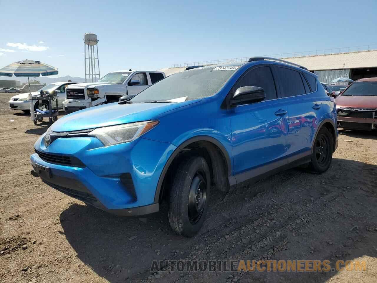 JTMZFREV1HJ138716 TOYOTA RAV4 2017