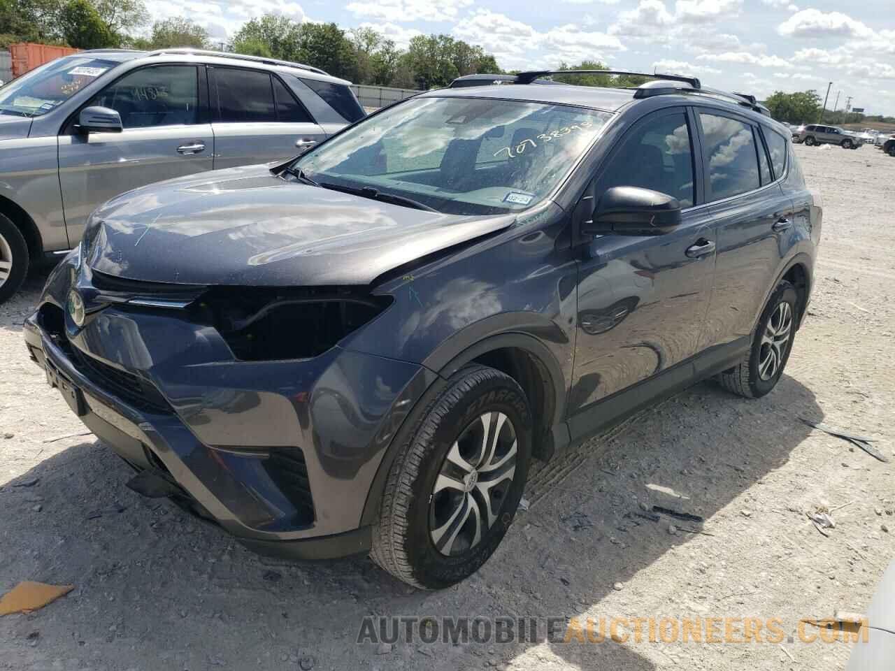 JTMZFREV1HJ705779 TOYOTA RAV4 2017