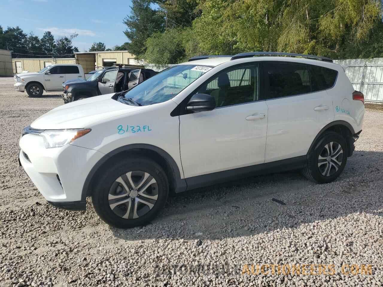 JTMZFREV2HJ105059 TOYOTA RAV4 2017