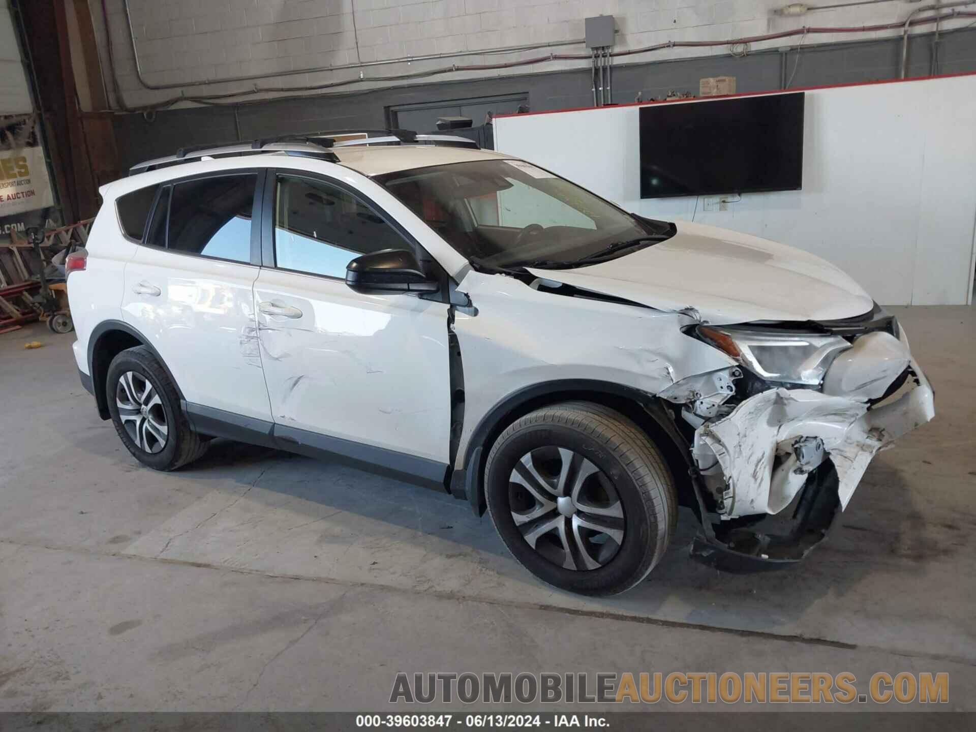 JTMZFREV2JJ729921 TOYOTA RAV4 2018