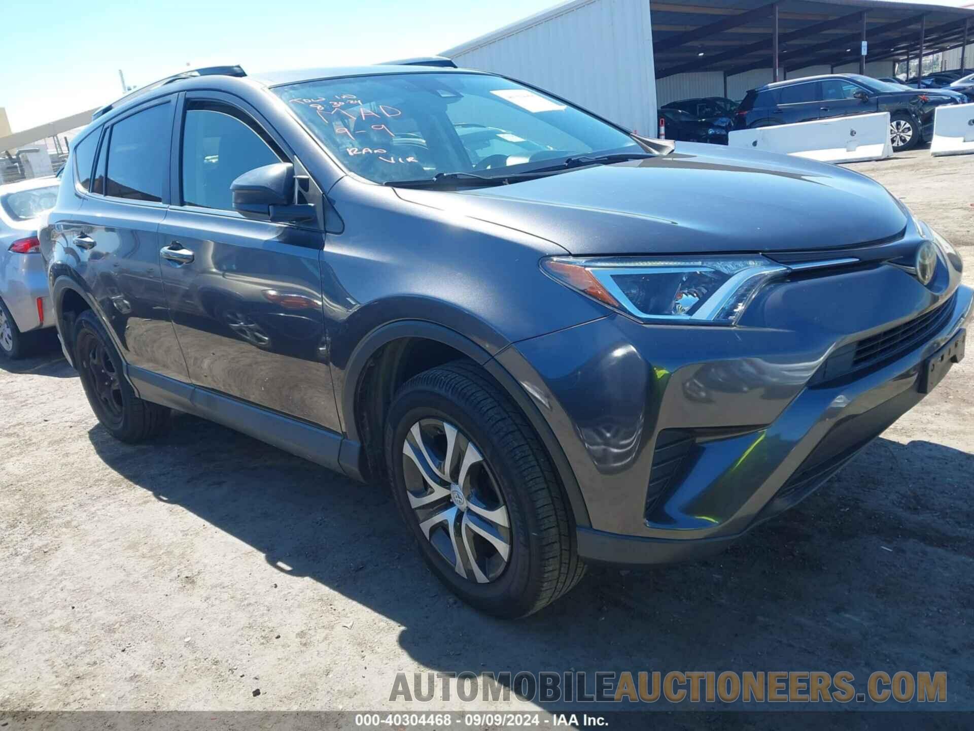 JTMZFREV3HJ108925 TOYOTA RAV4 2017