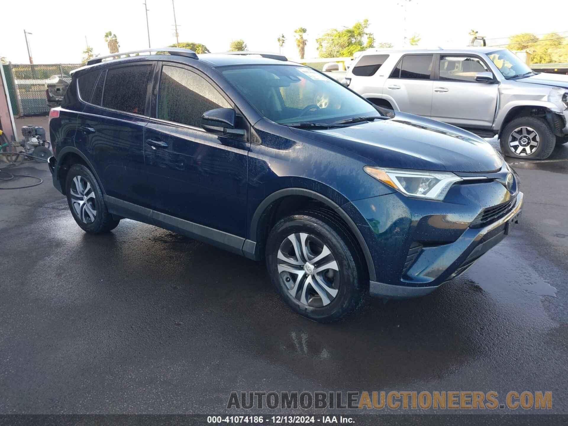 JTMZFREV3HJ133596 TOYOTA RAV4 2017