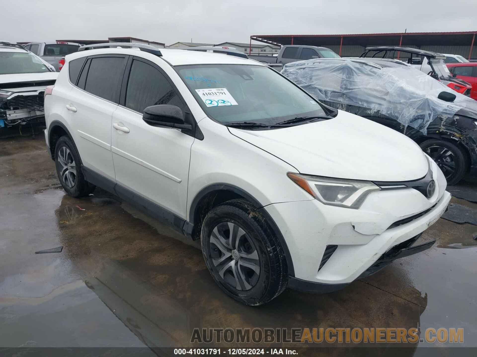 JTMZFREV3HJ135543 TOYOTA RAV4 2017