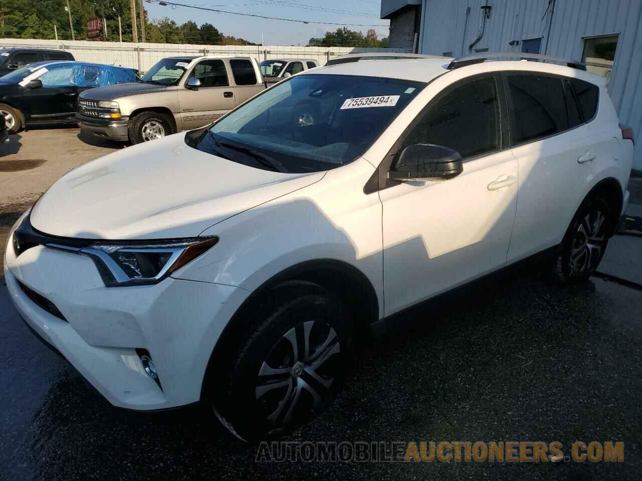 JTMZFREV3HJ704682 TOYOTA RAV4 2017