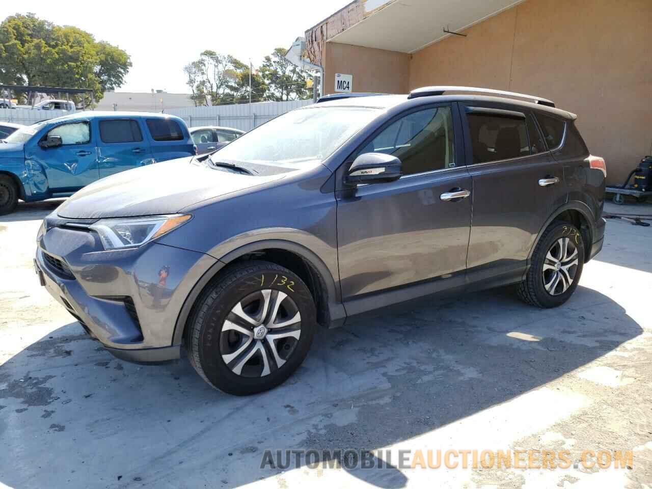 JTMZFREV3HJ706643 TOYOTA RAV4 2017