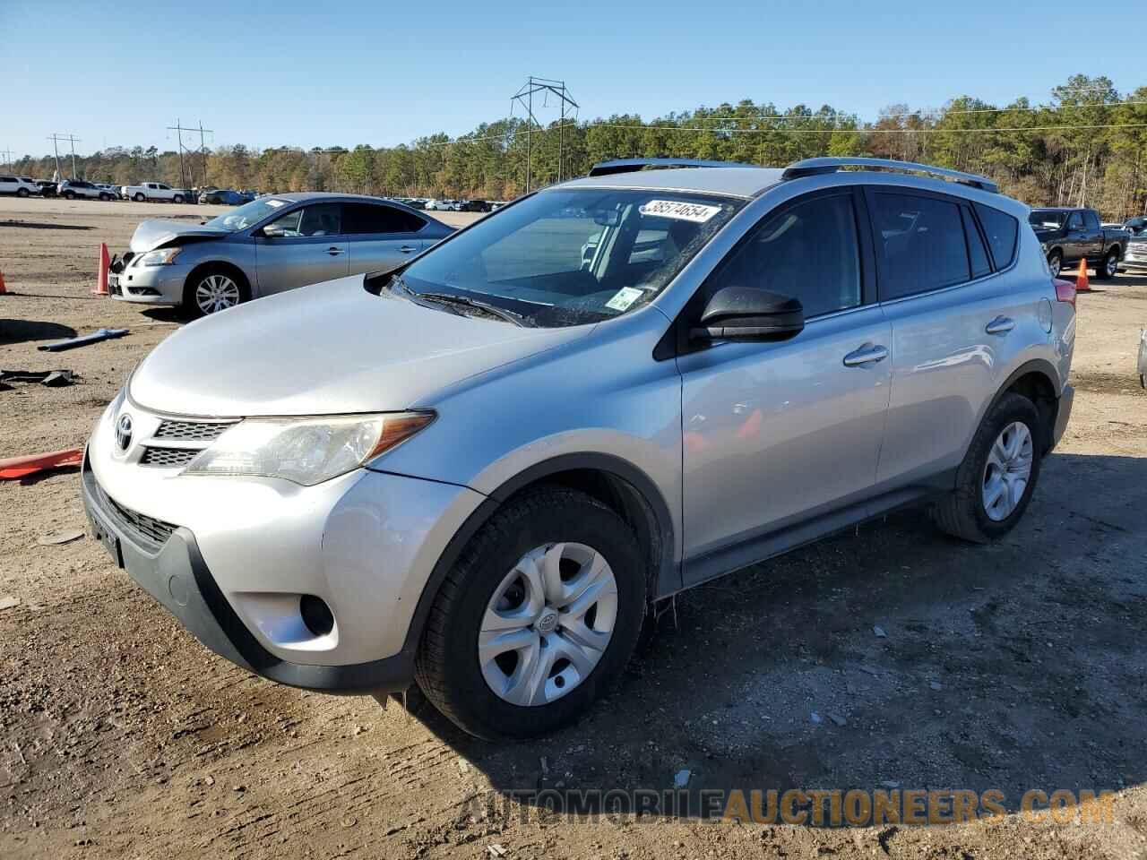 JTMZFREV4FJ056685 TOYOTA RAV4 2015