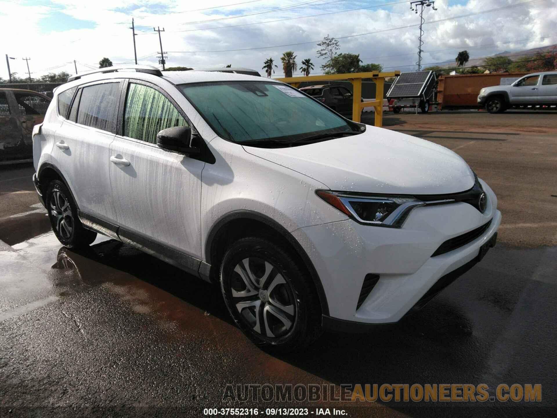 JTMZFREV4HJ107606 TOYOTA RAV4 2017