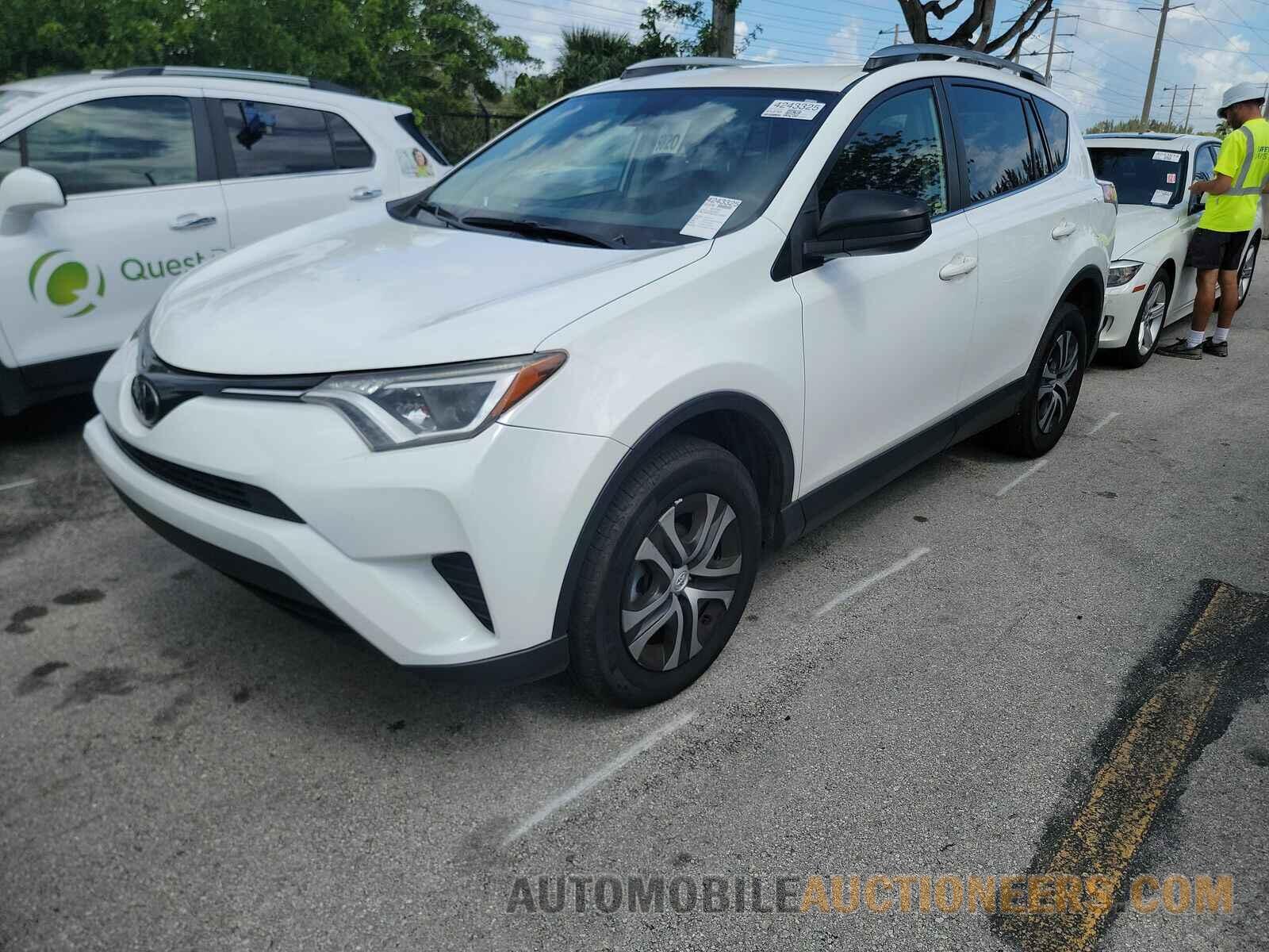 JTMZFREV4JJ727832 Toyota RAV4 2018