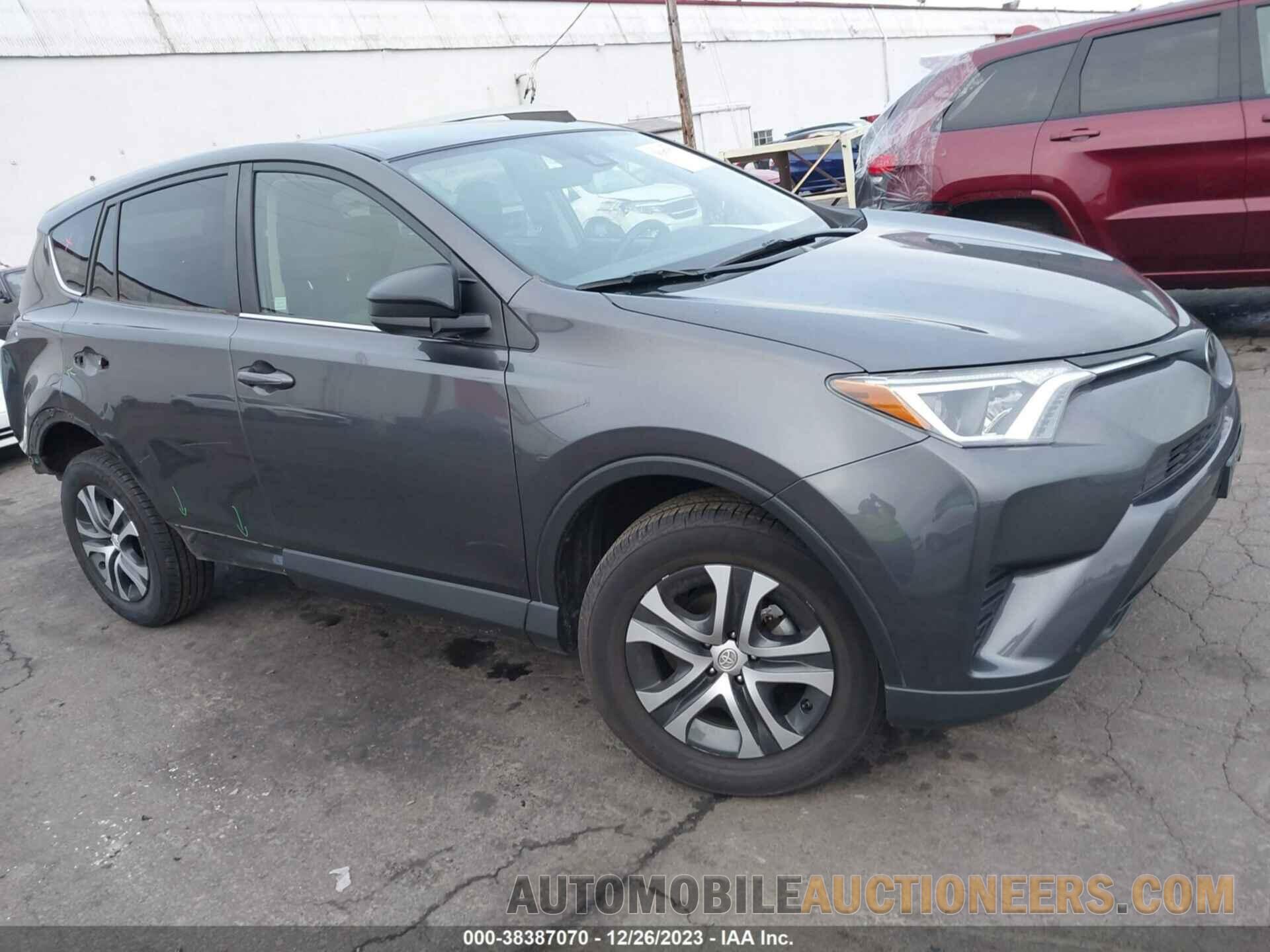 JTMZFREV5HJ127640 TOYOTA RAV4 2017