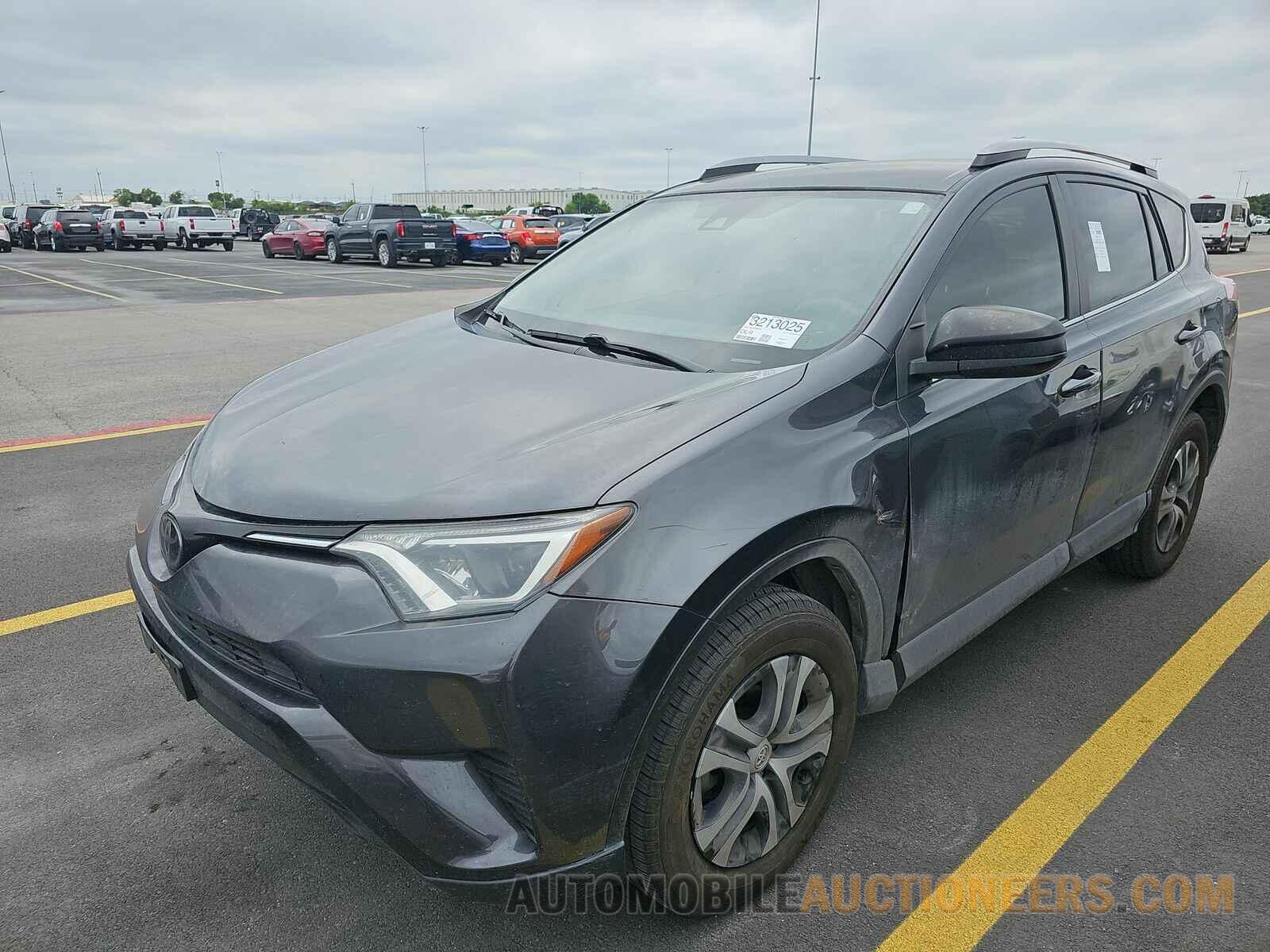 JTMZFREV5HJ718678 Toyota RAV4 2017