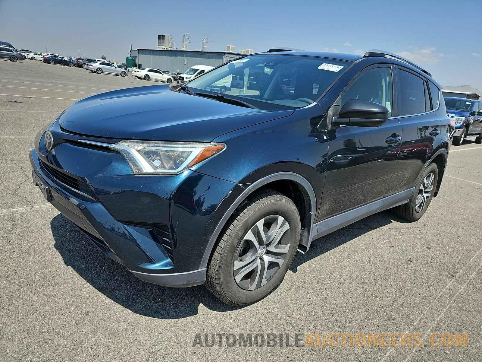 JTMZFREV6HJ119692 Toyota RAV4 2017