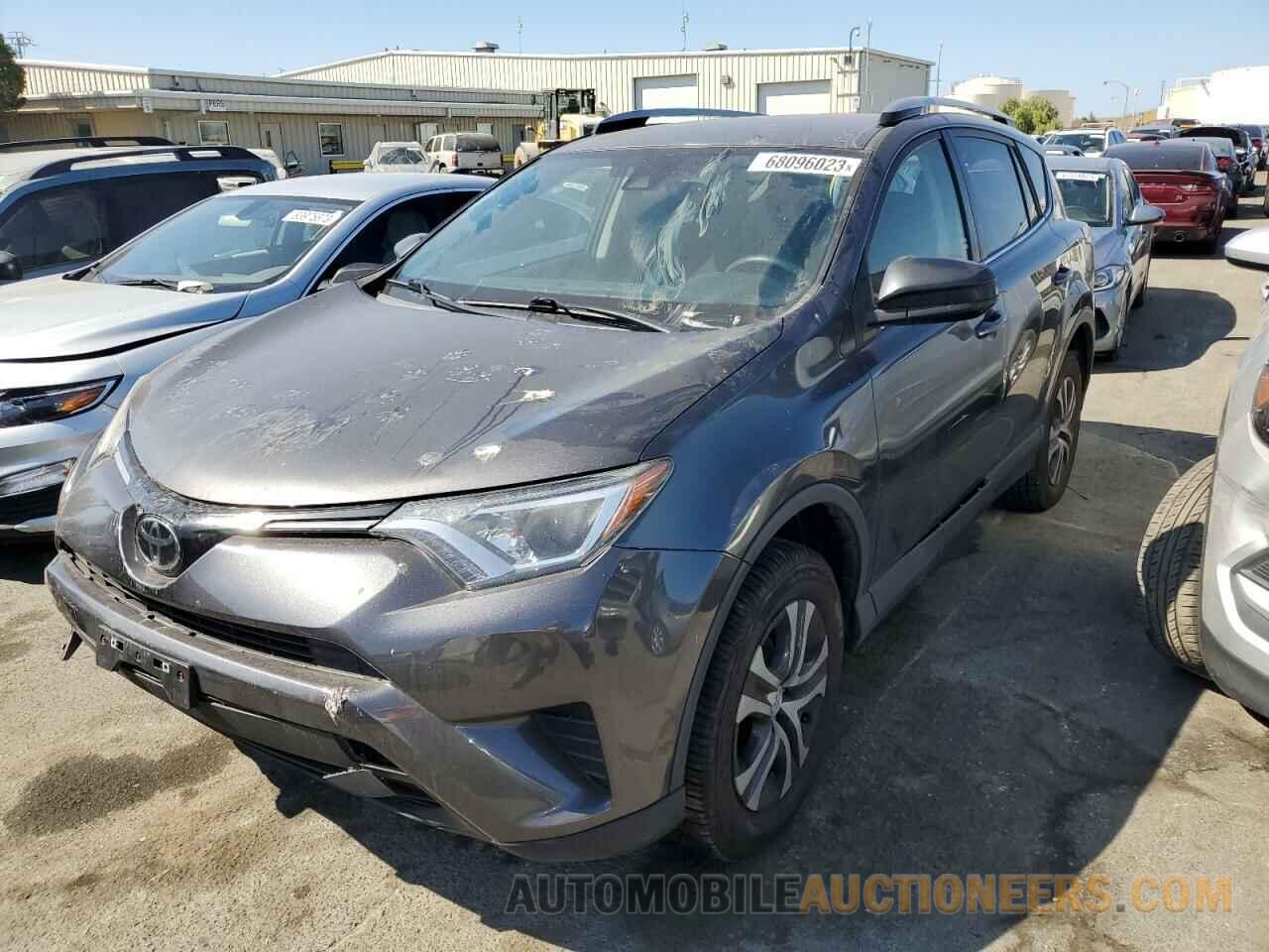 JTMZFREV7HJ102173 TOYOTA RAV4 2017