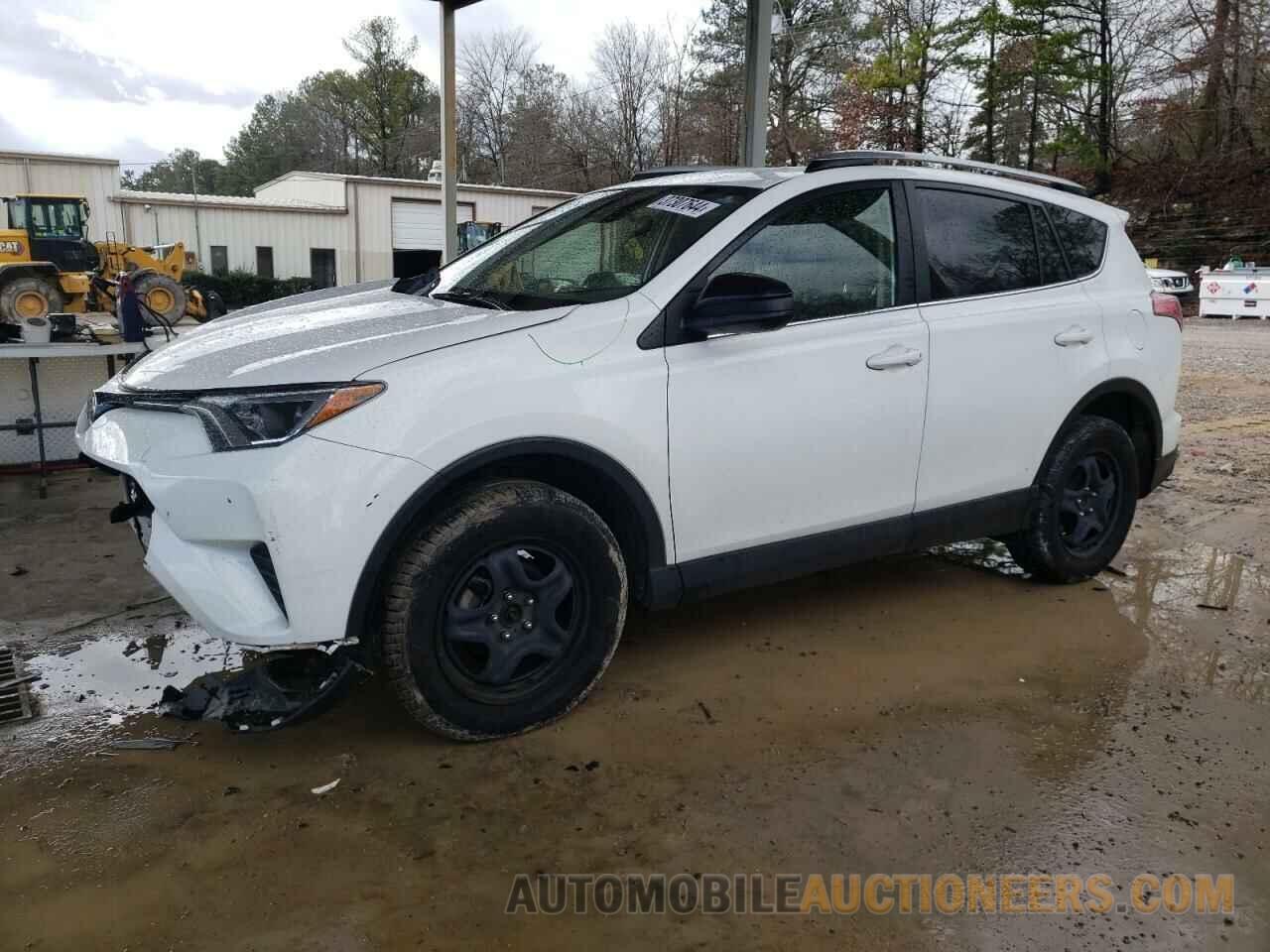 JTMZFREV7HJ135285 TOYOTA RAV4 2017