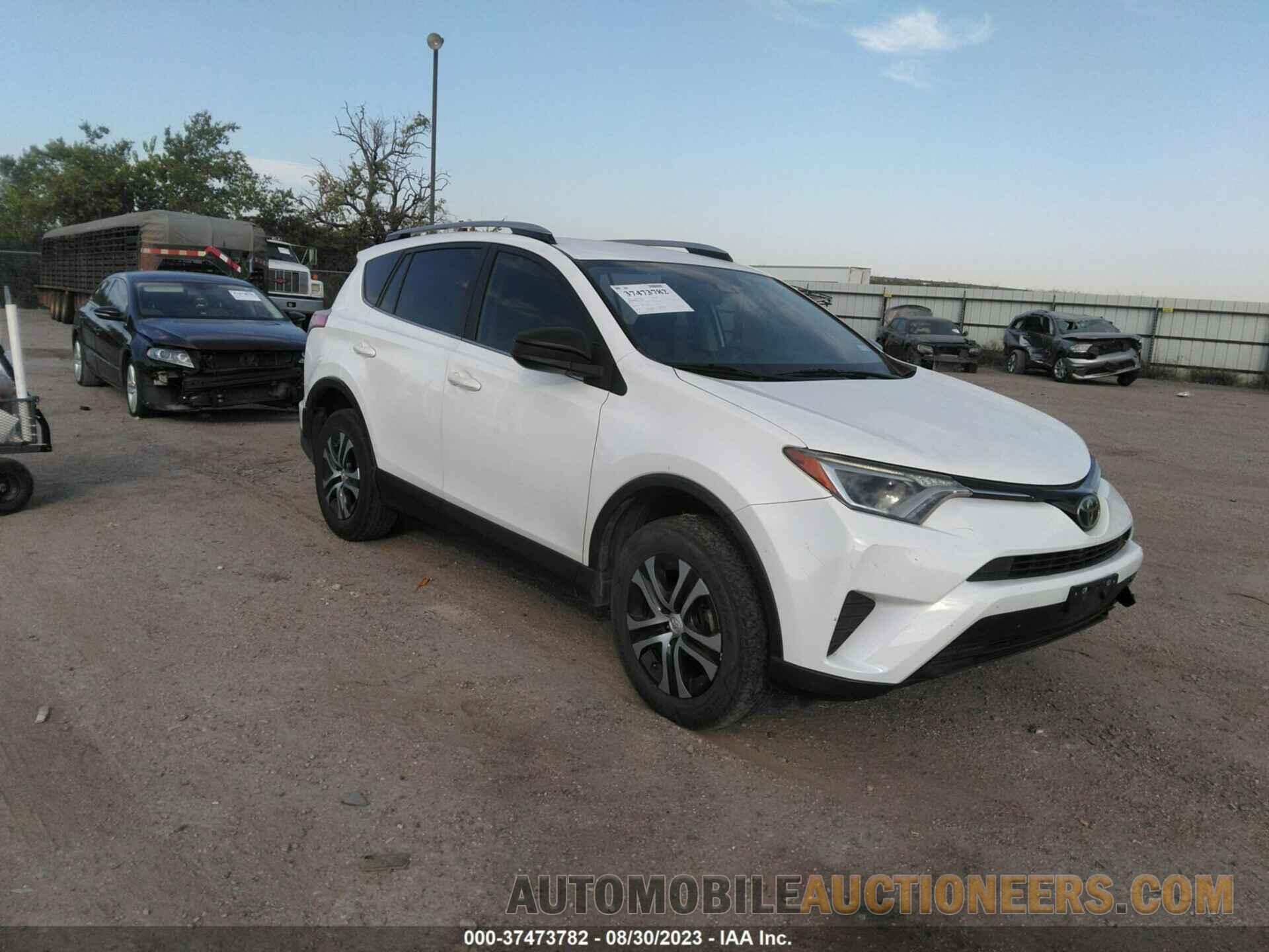 JTMZFREV7HJ138378 TOYOTA RAV4 2017