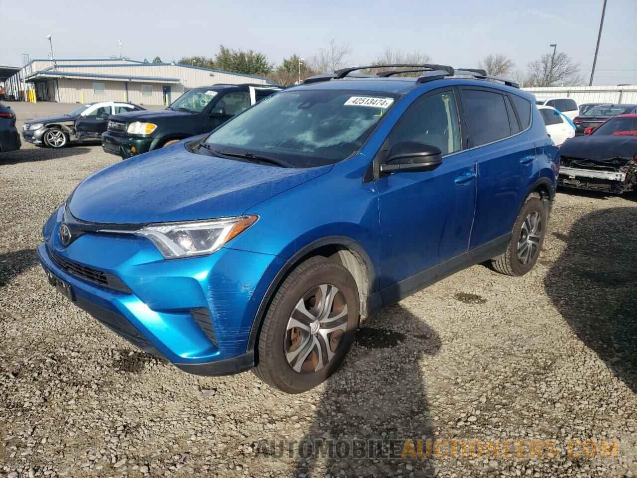 JTMZFREV7HJ704572 TOYOTA RAV4 2017