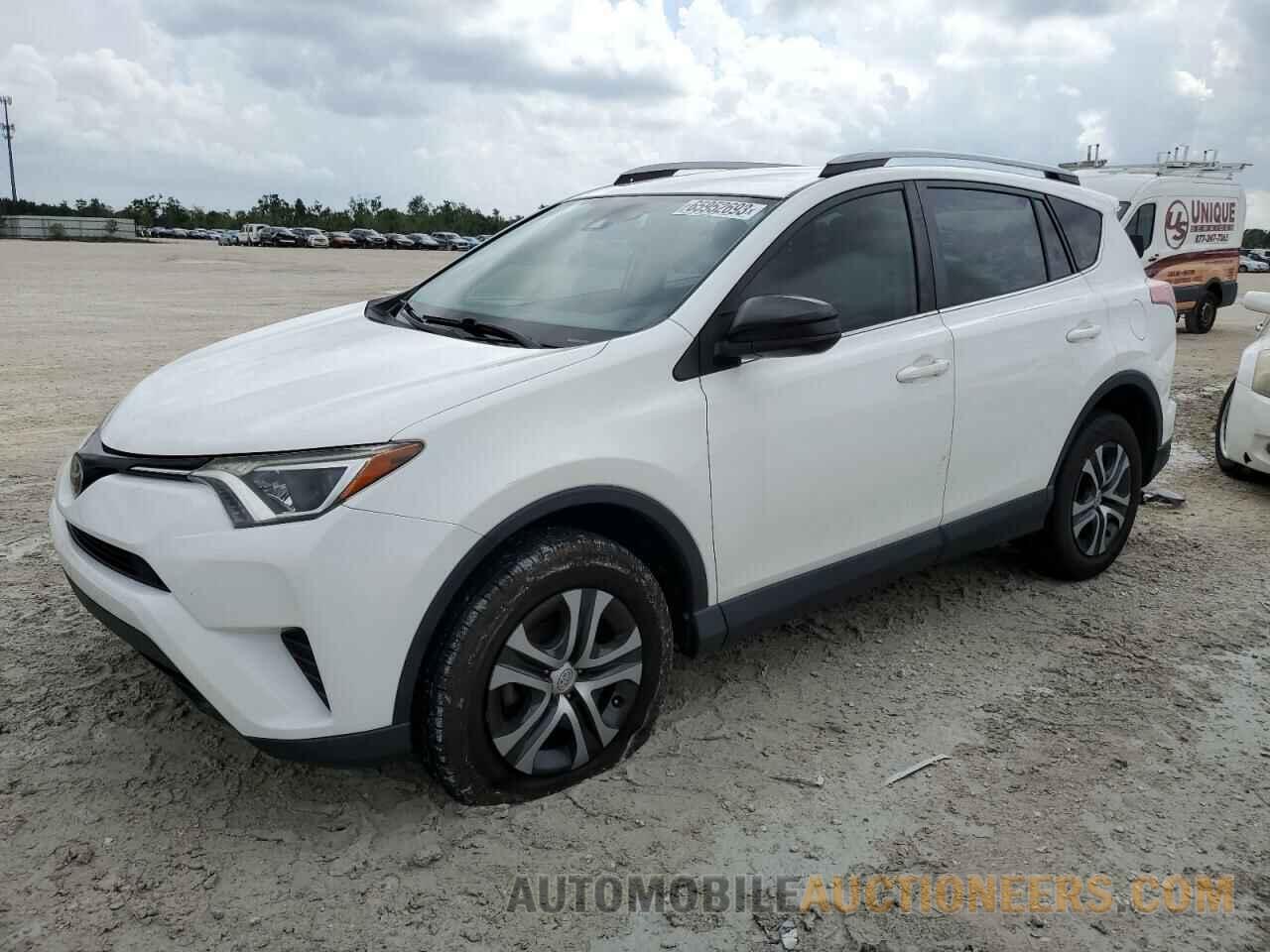 JTMZFREV7HJ706399 TOYOTA RAV4 2017