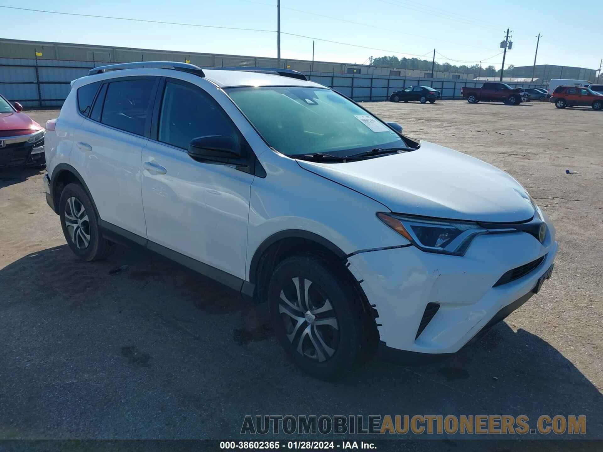 JTMZFREV7JJ208693 TOYOTA RAV4 2018