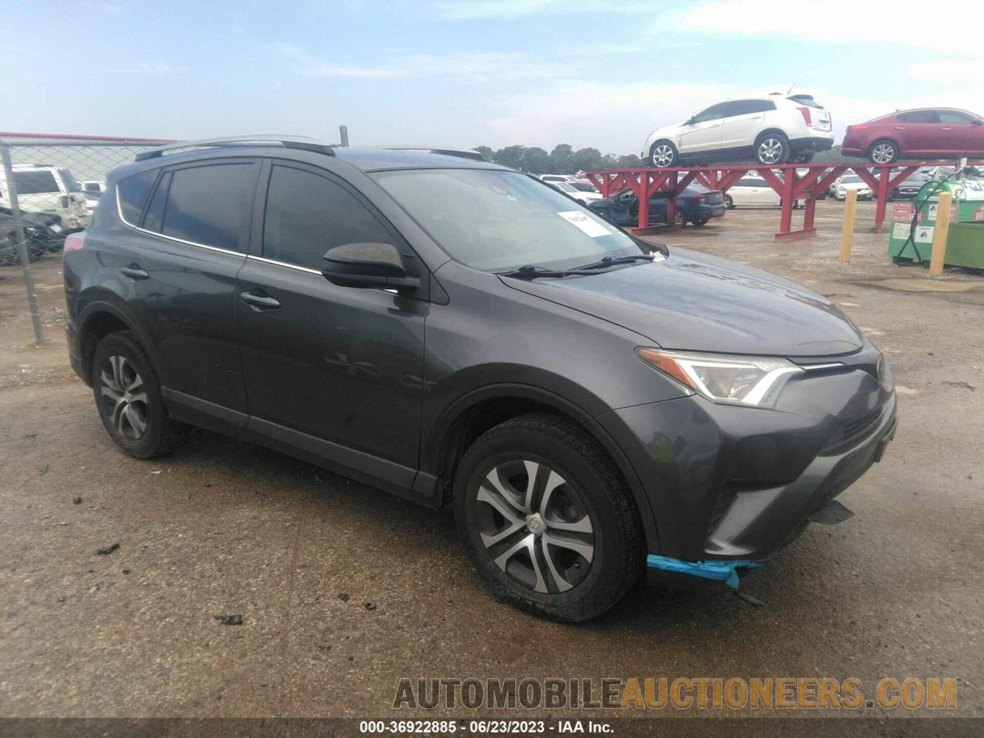 JTMZFREV8HJ135943 TOYOTA RAV4 2017