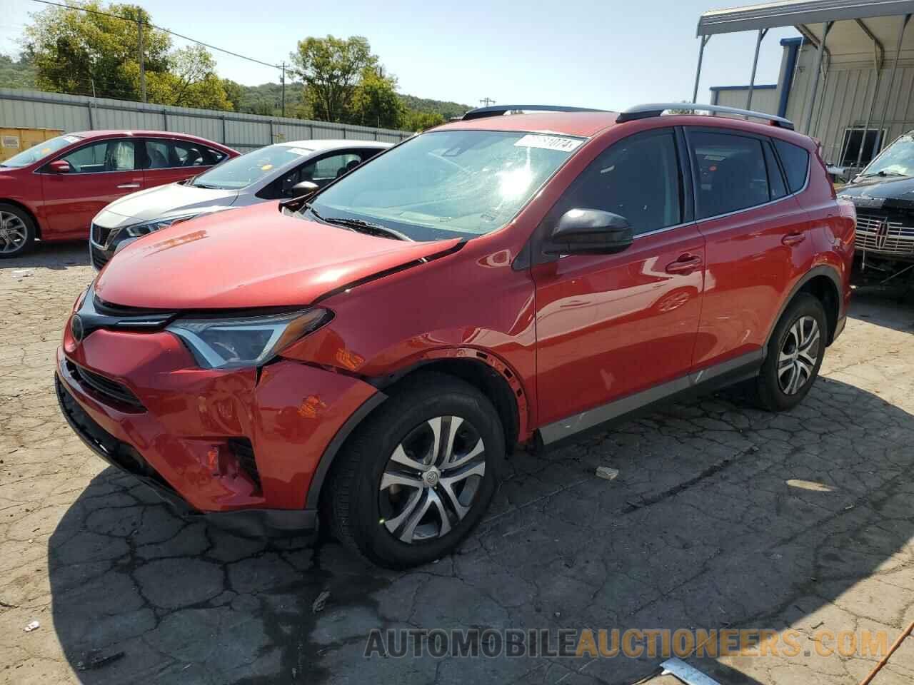 JTMZFREV8HJ144139 TOYOTA RAV4 2017