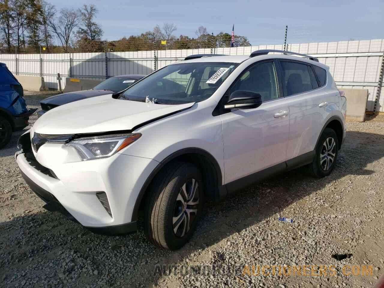 JTMZFREV8HJ713703 TOYOTA RAV4 2017