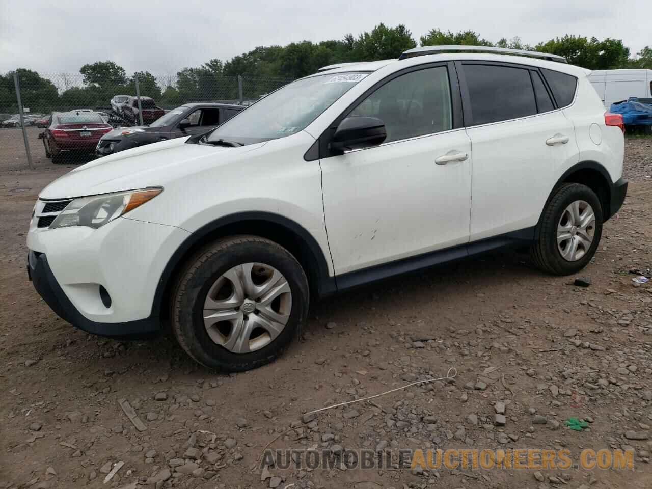 JTMZFREV9FJ057962 TOYOTA RAV4 2015