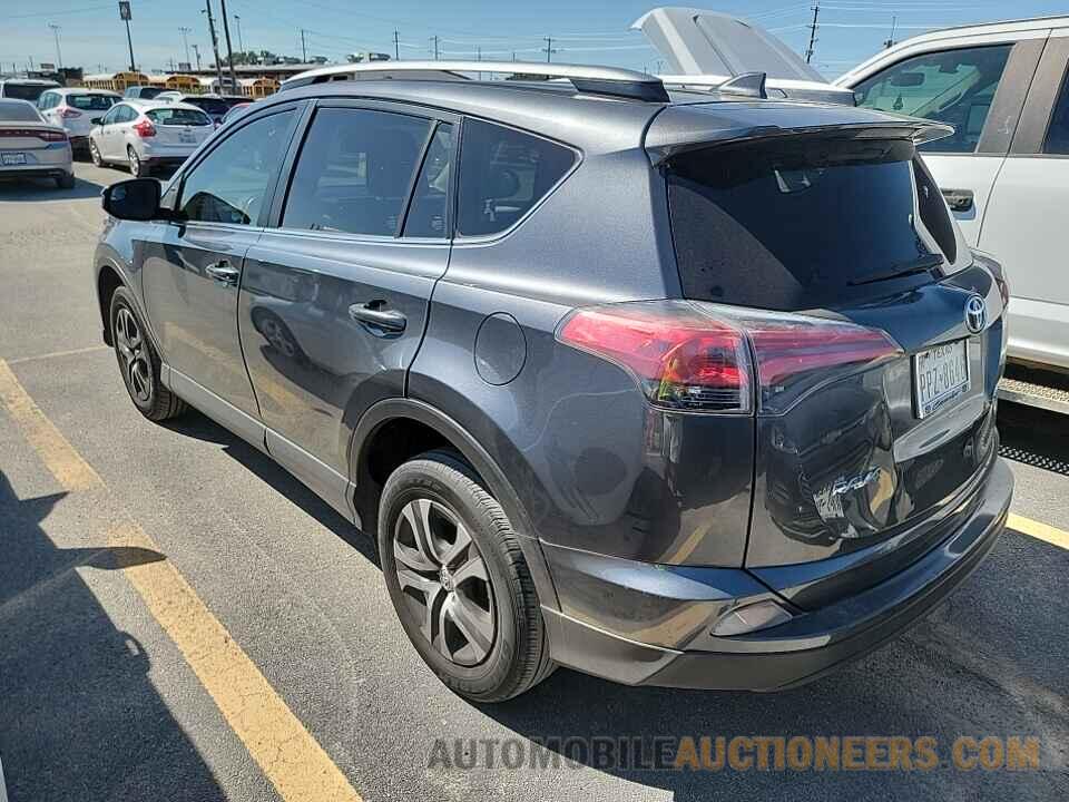 JTMZFREV9HD104506 Toyota RAV4 2017