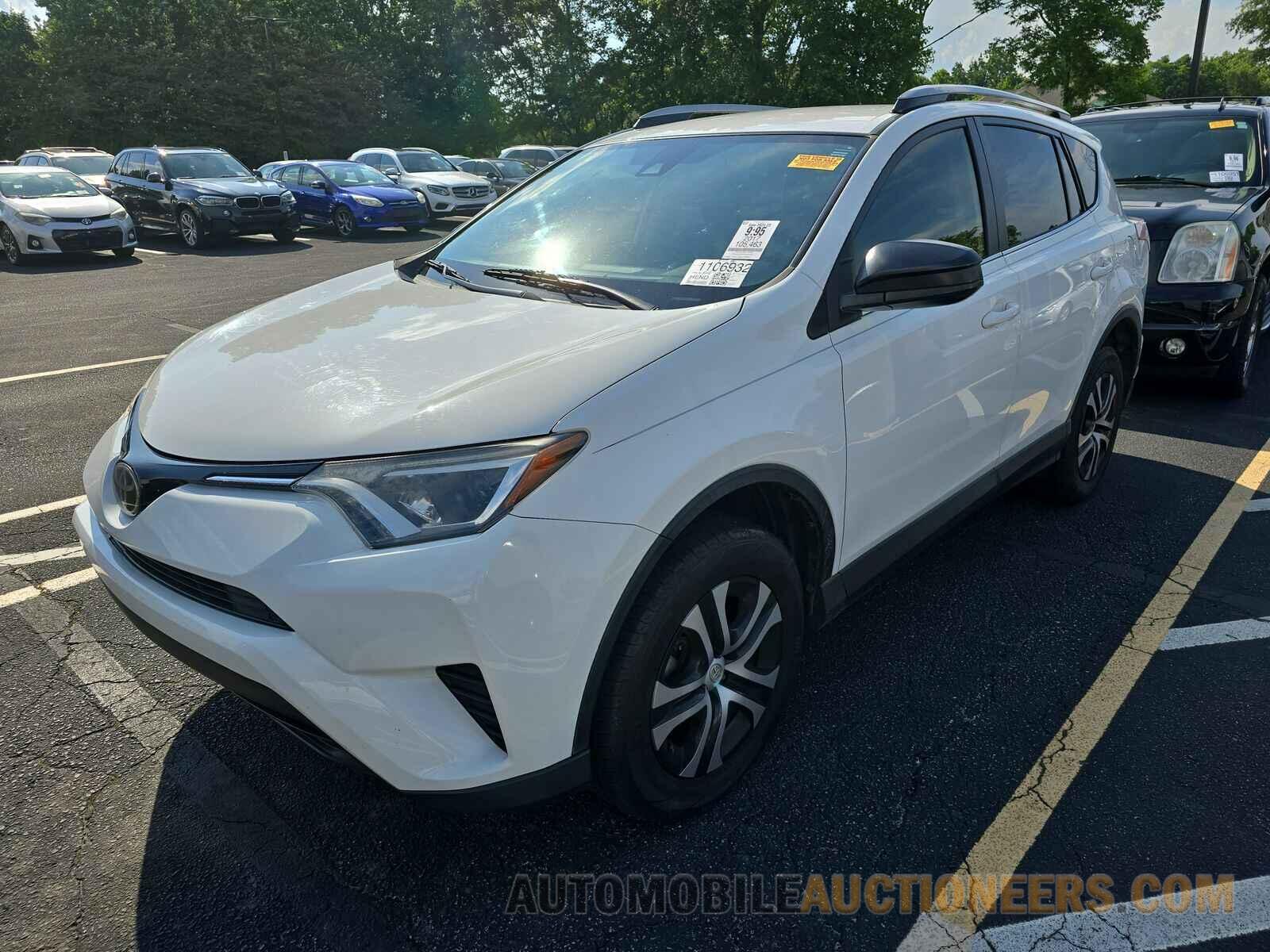 JTMZFREV9HJ133490 Toyota RAV4 2017