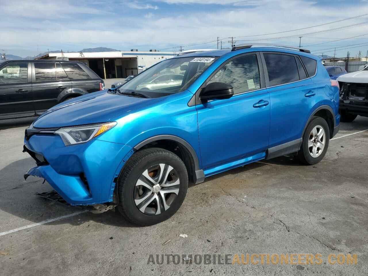 JTMZFREV9HJ705528 TOYOTA RAV4 2017