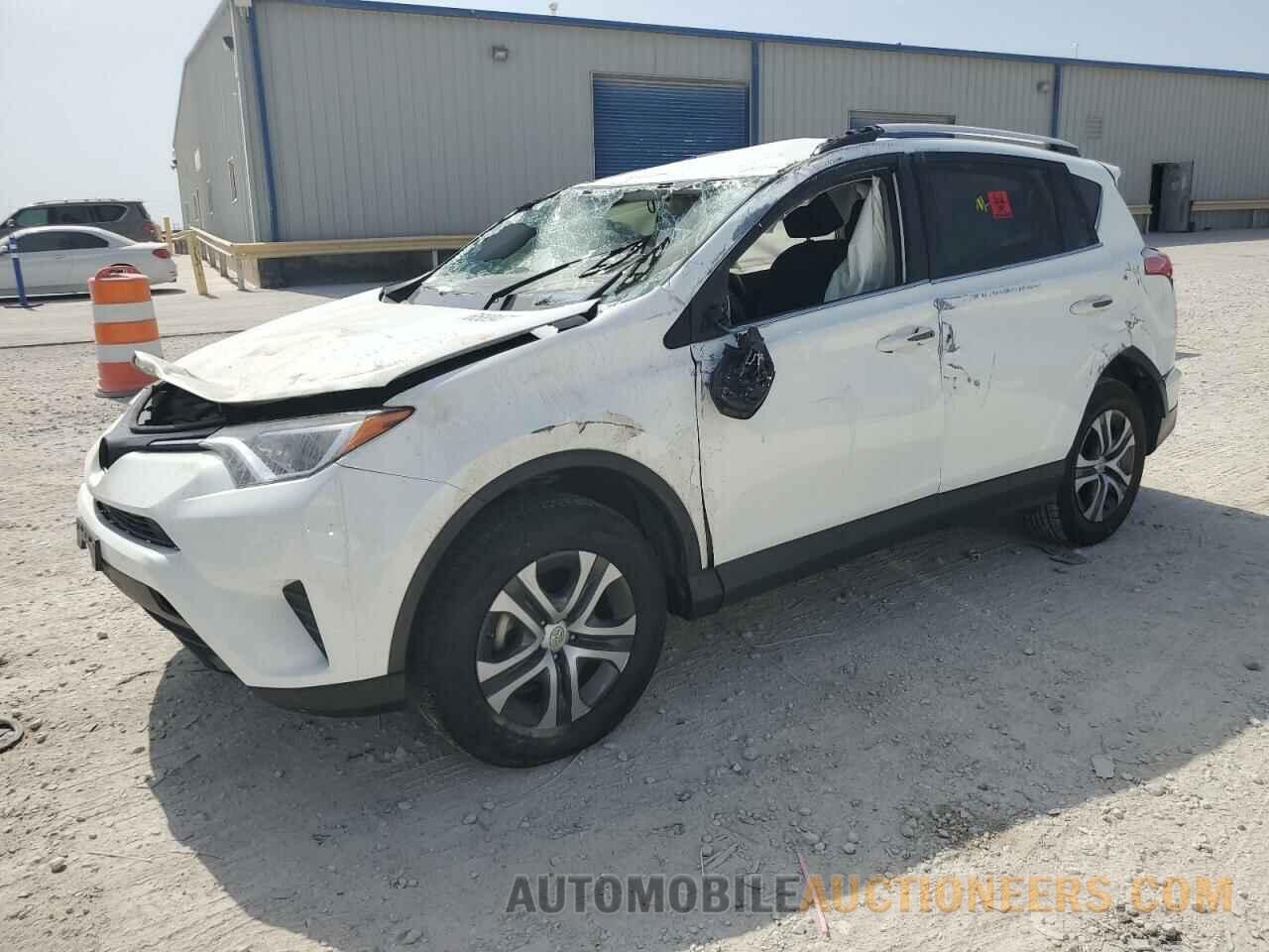 JTMZFREVXGJ067367 TOYOTA RAV4 2016