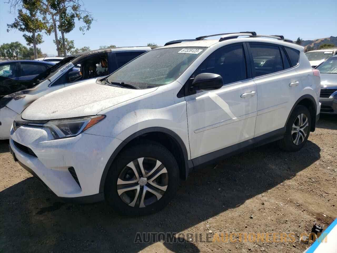 JTMZFREVXHJ708132 TOYOTA RAV4 2017