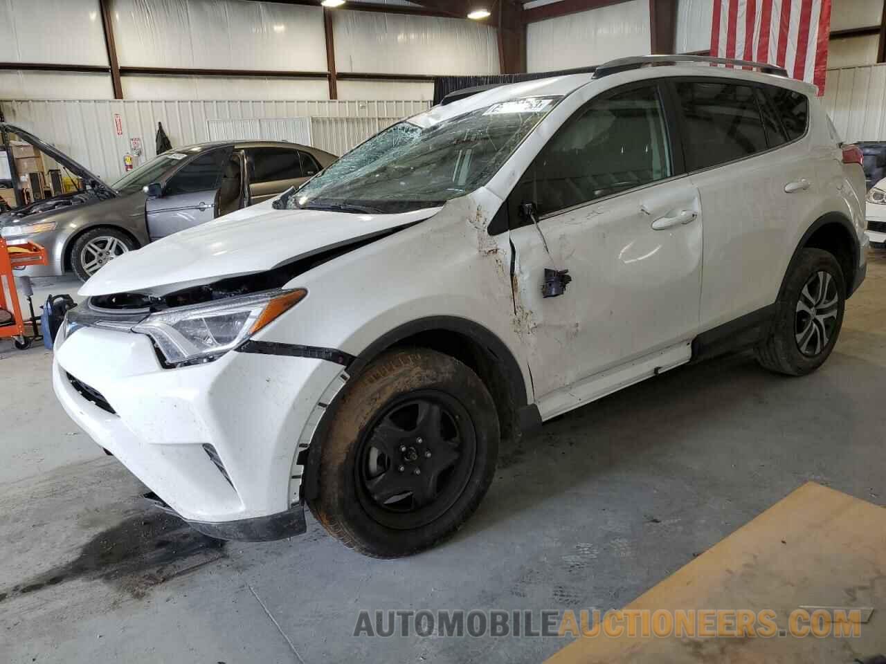 JTMZFREVXHJ720720 TOYOTA RAV4 2017