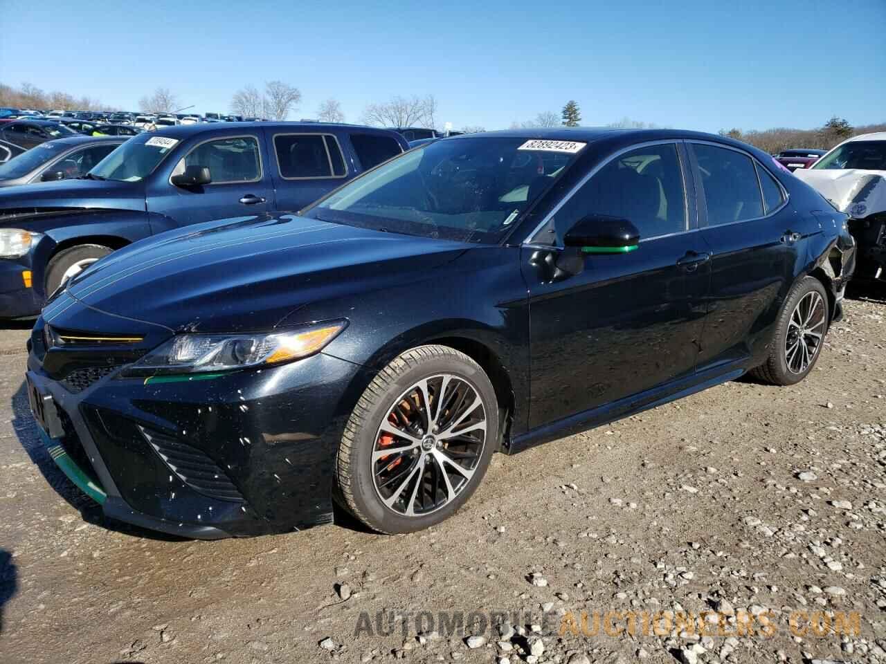 JTNB11HK0J3004546 TOYOTA CAMRY 2018