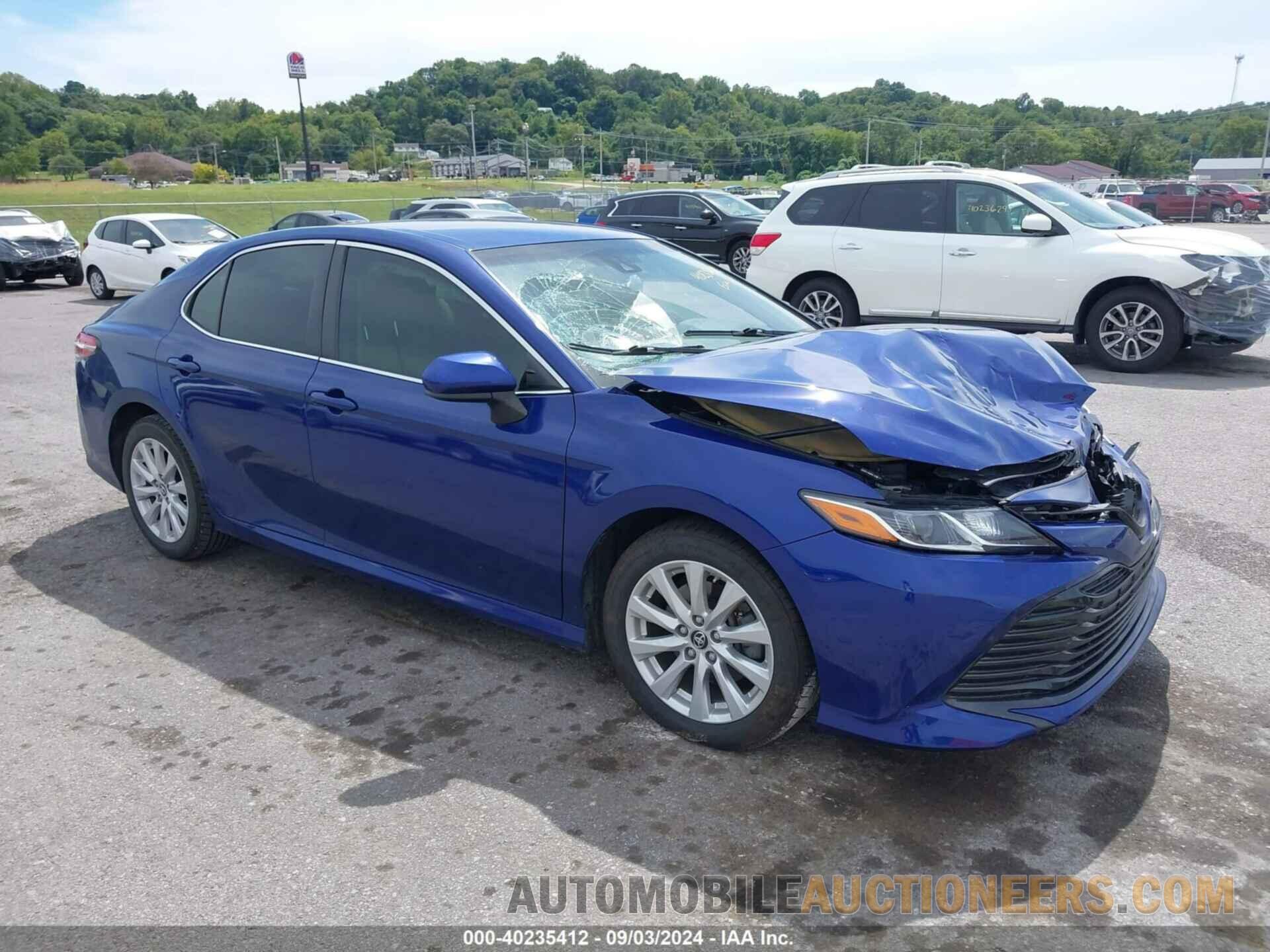 JTNB11HK0J3006054 TOYOTA CAMRY 2018