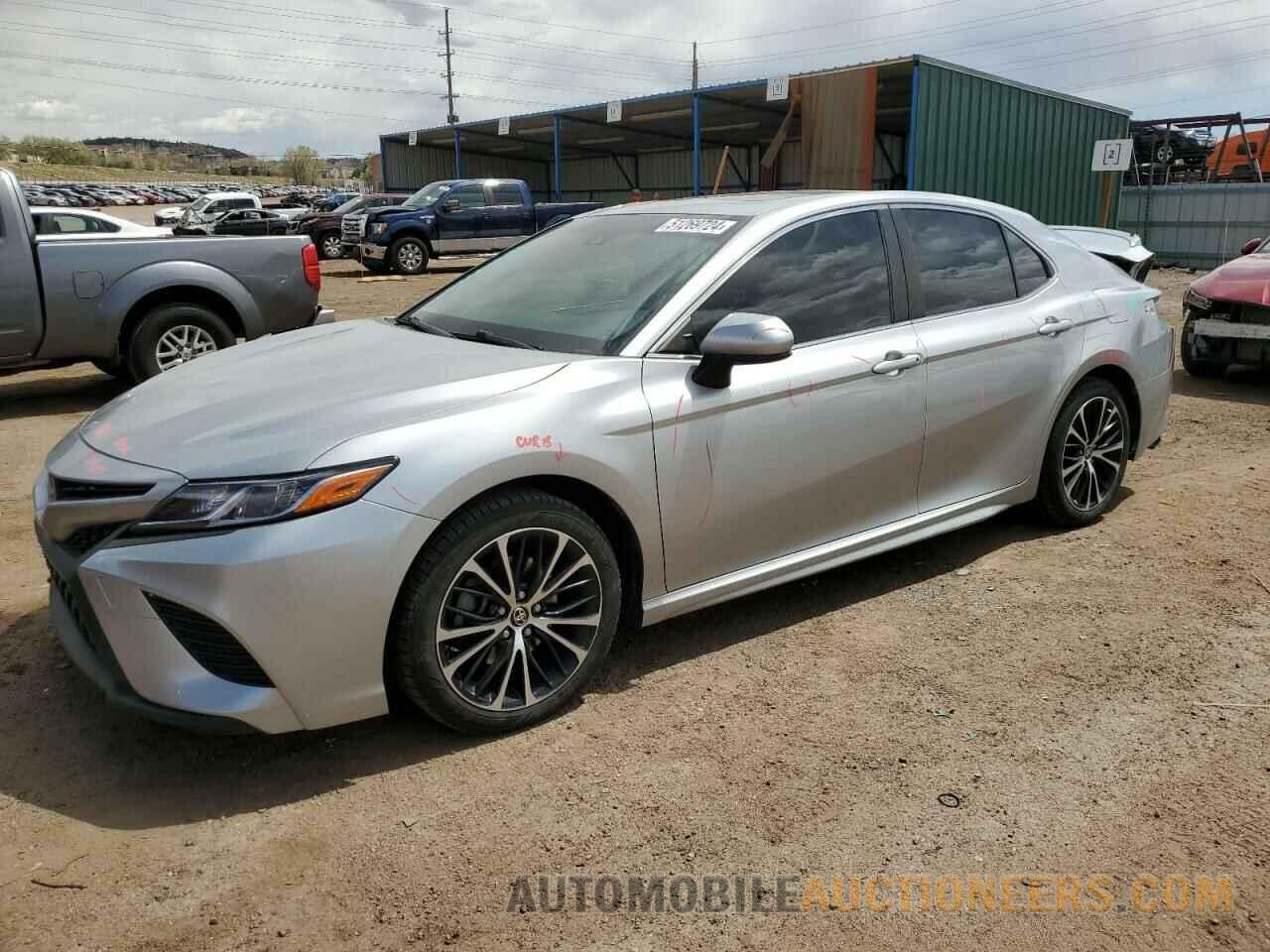 JTNB11HK0J3020472 TOYOTA CAMRY 2018