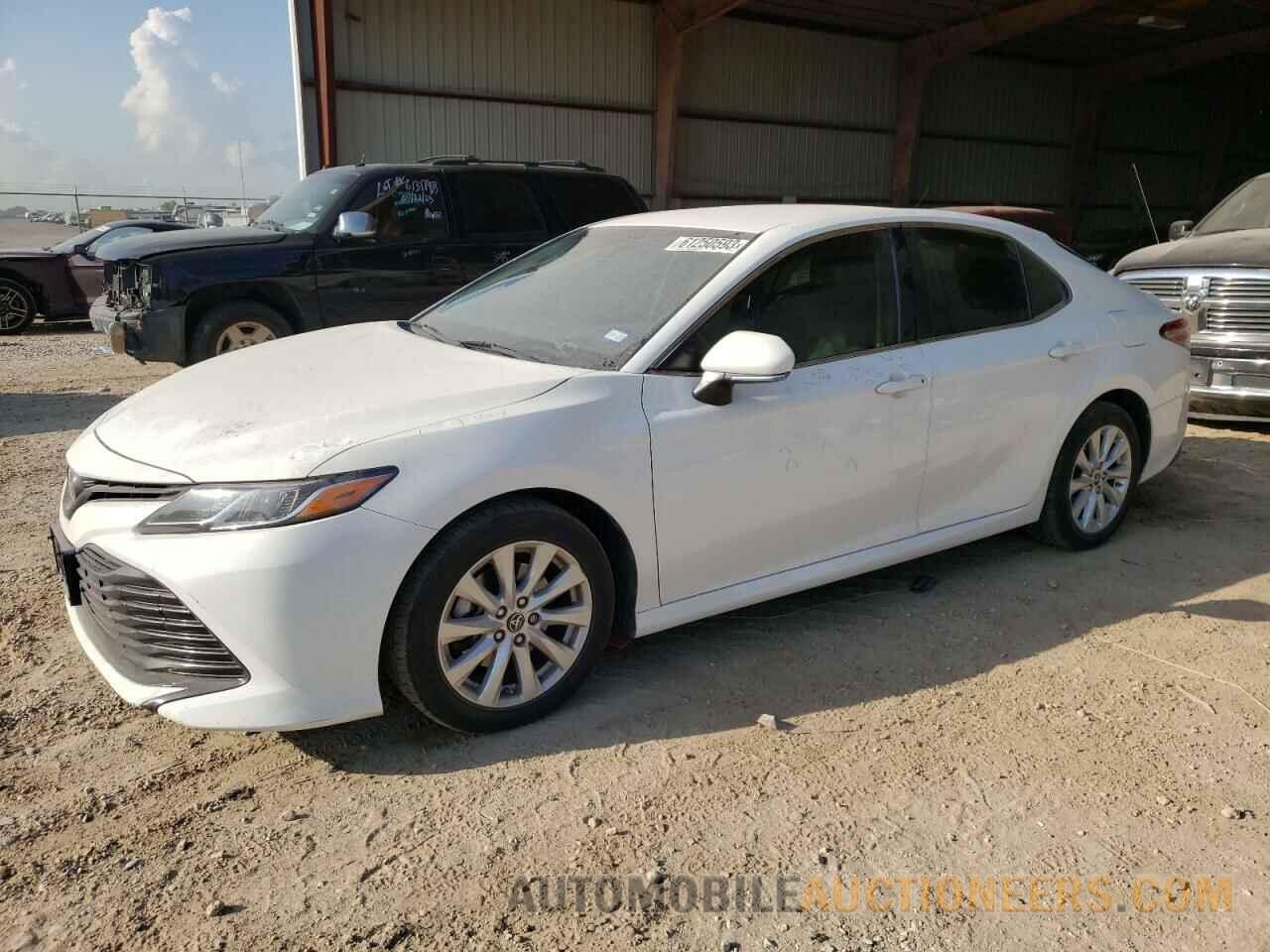 JTNB11HK0J3023484 TOYOTA CAMRY 2018